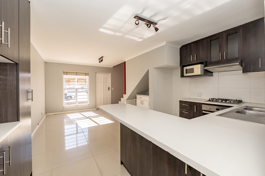 2 Bedroom Property for Sale in Thornton Western Cape